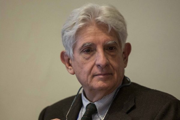 Capire la strategia di Putin e l’identità dei russi e degli ucraini. Con Andrea Graziosi.