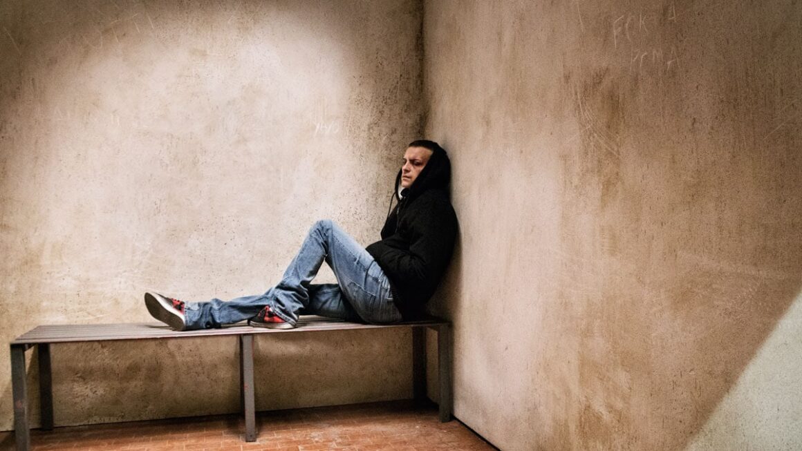 “Sulla mia pelle”: gli ultimi giorni di Stefano Cucchi, morto di indifferenza