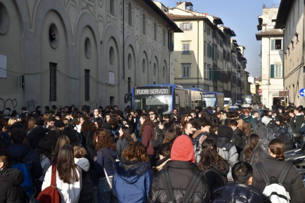 Voci da via della Colonna